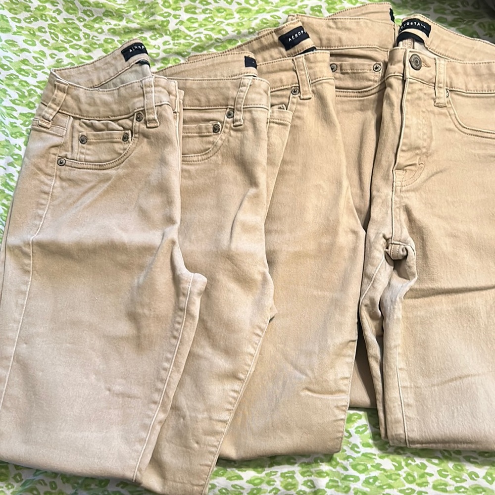 Aeropostale High Rise Jegging Uniform Pants